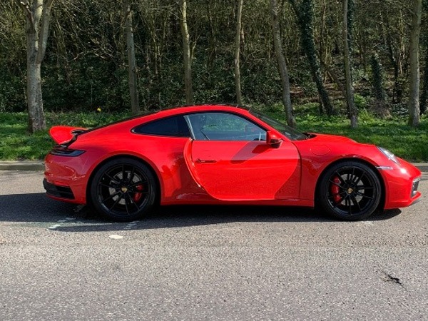 2019 Porsche 911 Image 1