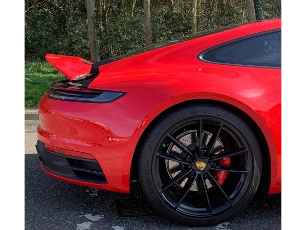 2019 Porsche 911 Image 2