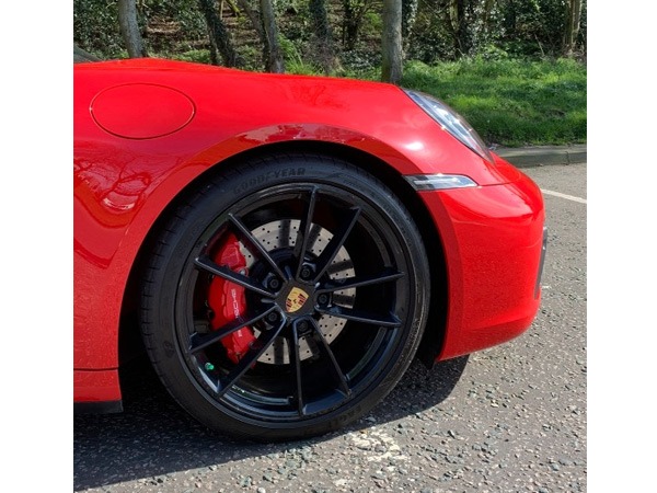 2019 Porsche 911 Image 3
