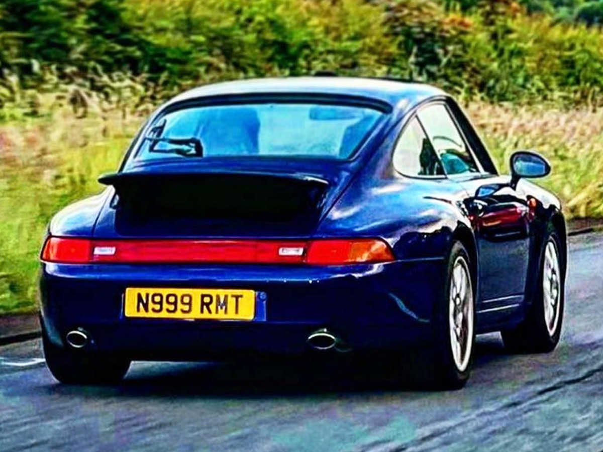 1995 Porsche 911 Image 2