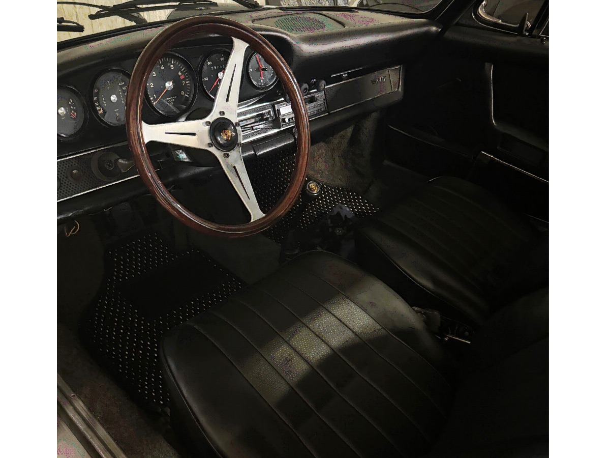 1970 Porsche 911 Image 6