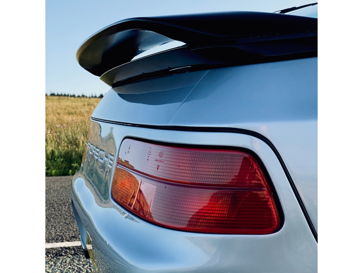 1994 Porsche 968 Image 6