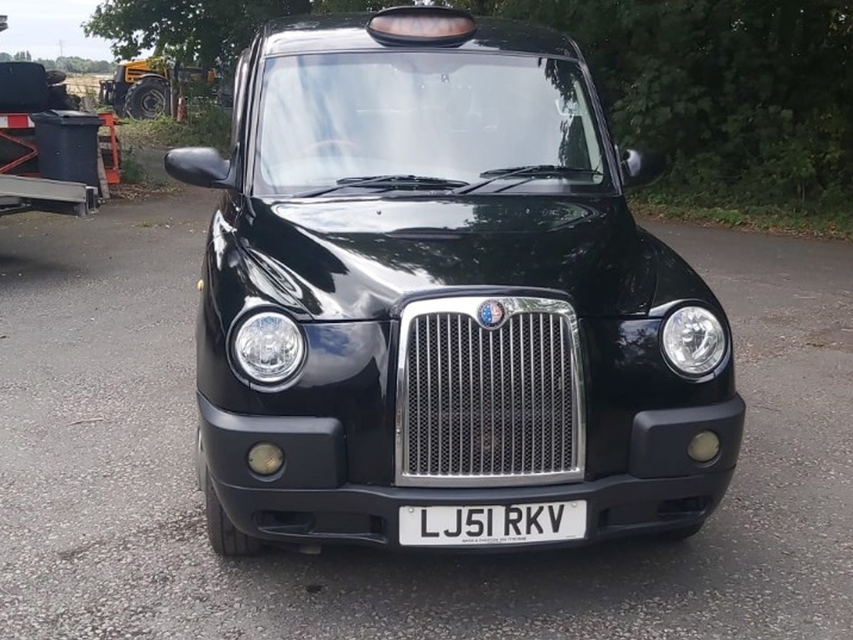 2001 London Taxis Int. TX2 Image 1