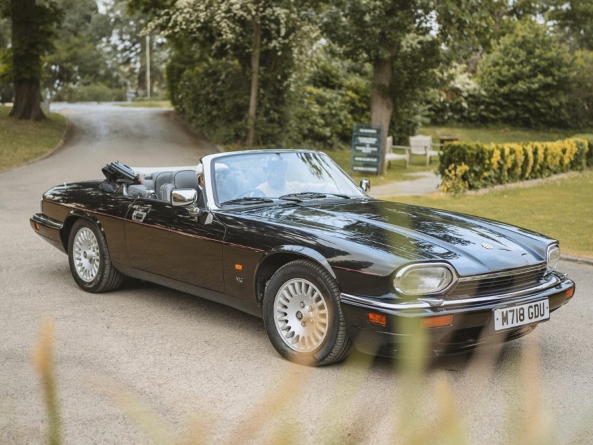 1994 Jaguar XJS Image 1