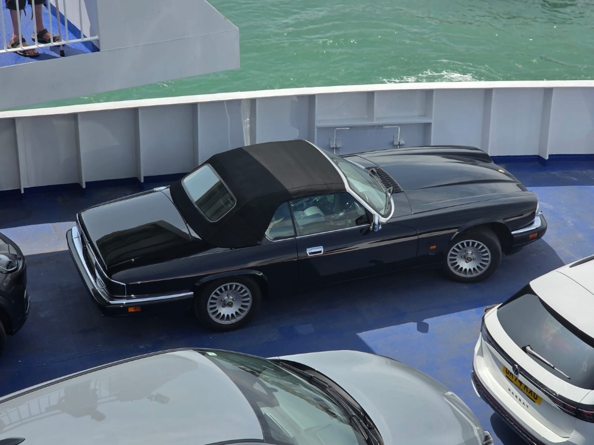 1994 Jaguar XJS Image 4