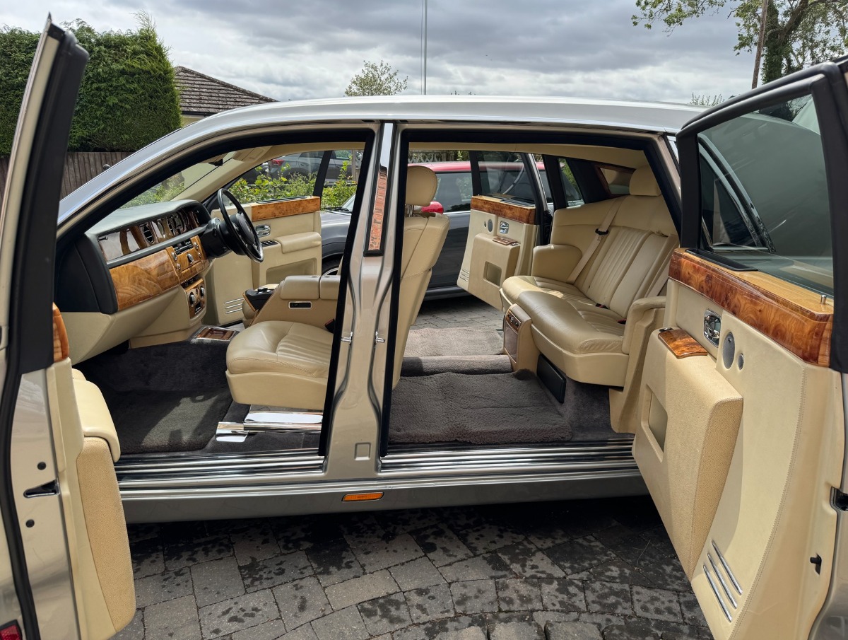 2007 Rolls-Royce Phantom Image 7