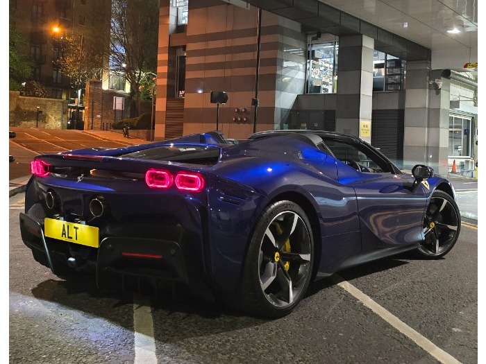 2022 Ferrari SF90 Image 2