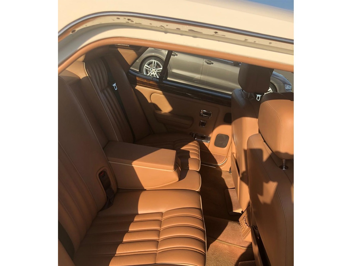 1995 Rolls-Royce Silver Spirit Image 11