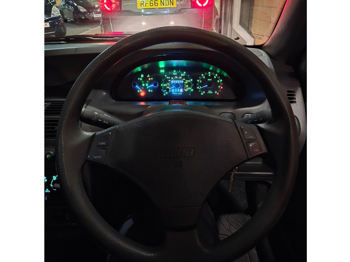 1998 Fiat Punto Image 3