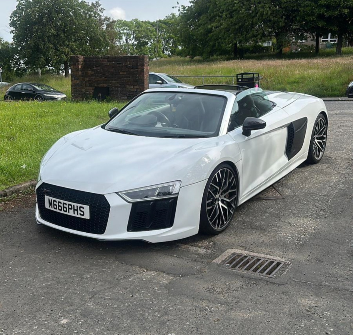 2017 Audi R8 Image 1