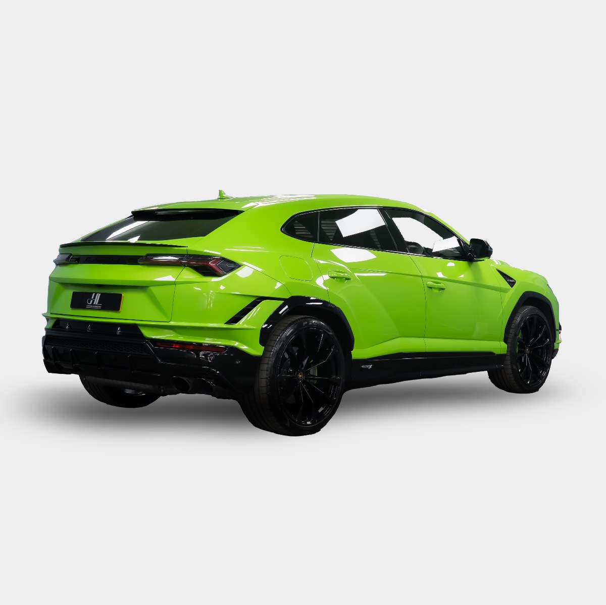 2024 Lamborghini Urus Image 3