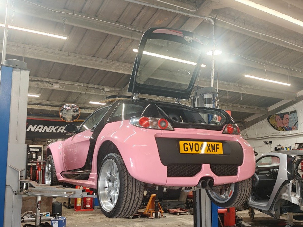 2004 Smart Roadster Image 3