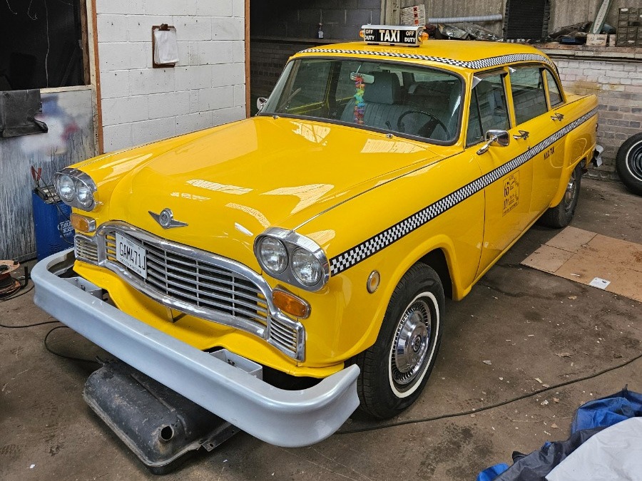 1971 Checker New York Taxi Cab Image 5