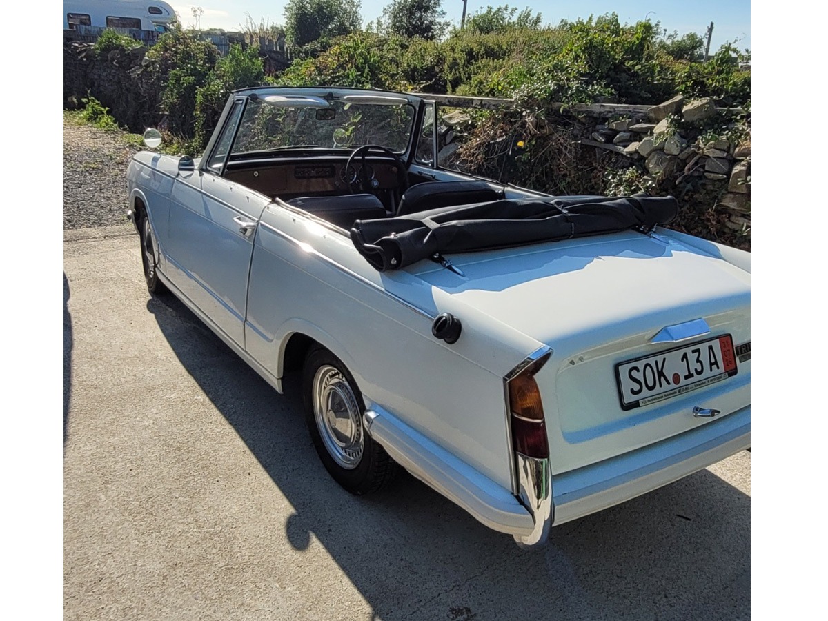 1959 Triumph Herald Image 3