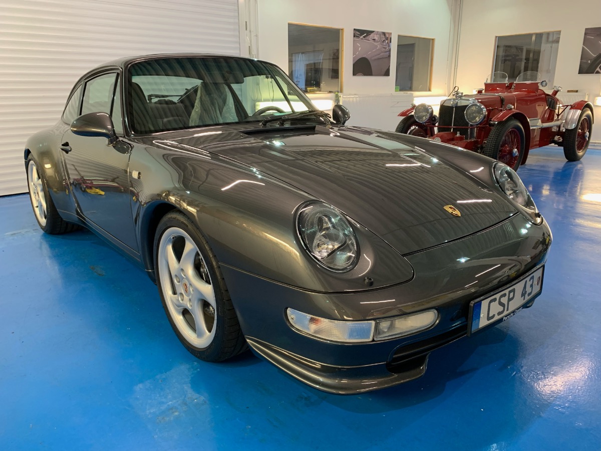 1995 Porsche 911 Image 4
