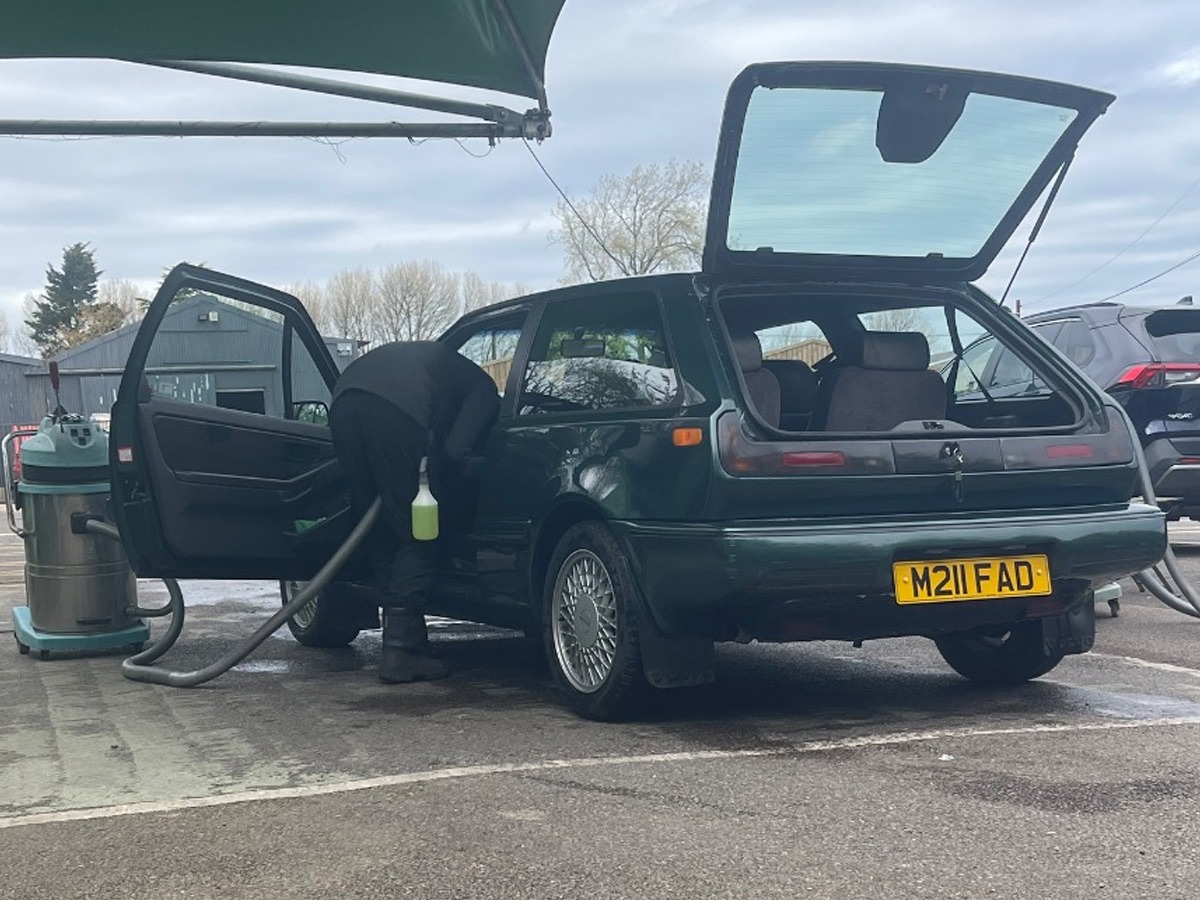 1994 Volvo 480 Image 7