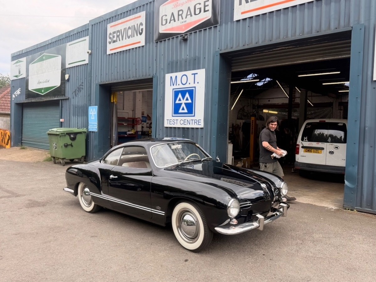 1956 Volkswagen Karmann Ghia Image 8