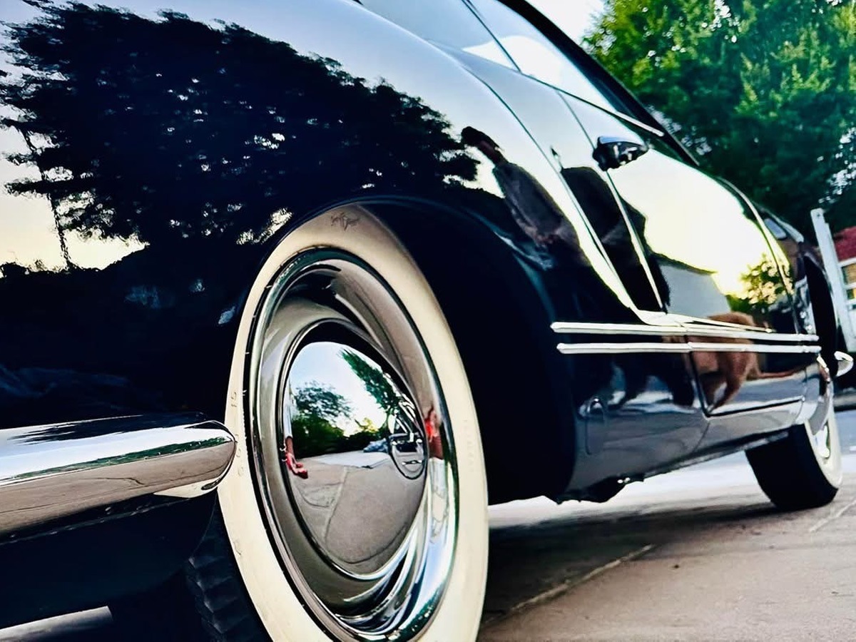 1956 Volkswagen Karmann Ghia Image 12