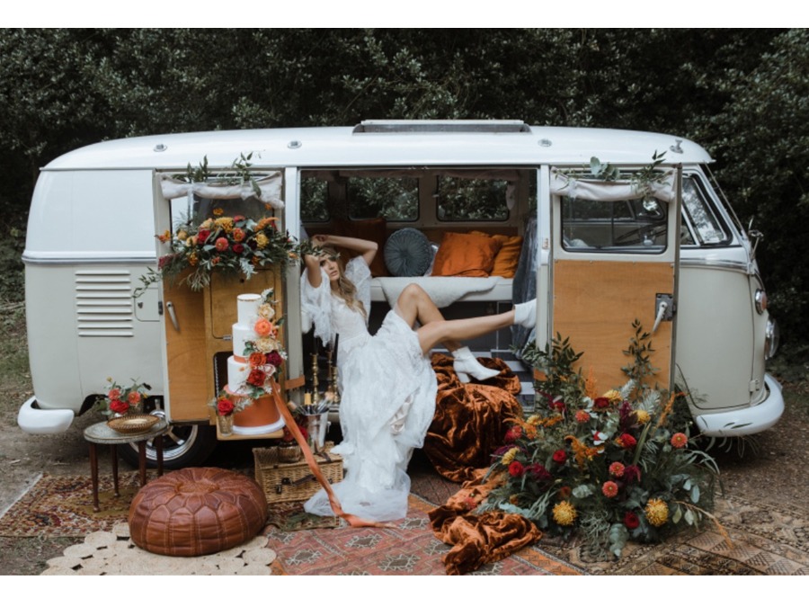 1962 Volkswagen T2 Camper Van / Bus Image 4