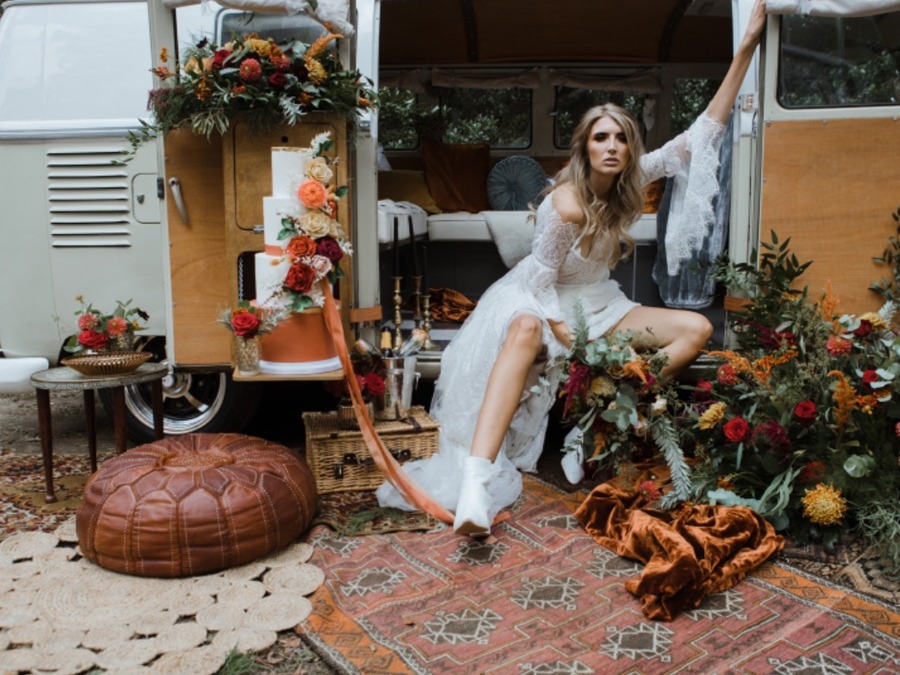 1962 Volkswagen T2 Camper Van / Bus Image 3