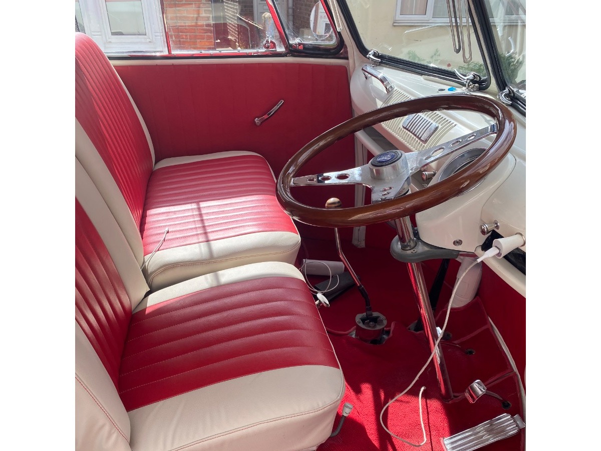1964 Volkswagen T2 Camper Van / Bus Image 7