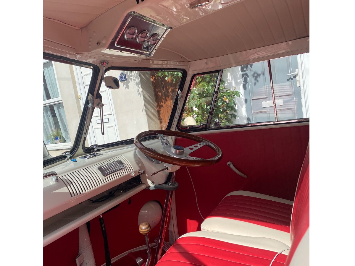 1964 Volkswagen T2 Camper Van / Bus Image 8