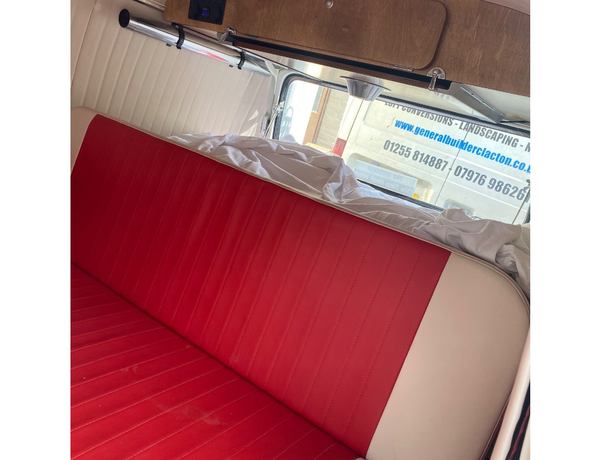 1964 Volkswagen T2 Camper Van / Bus Image 11