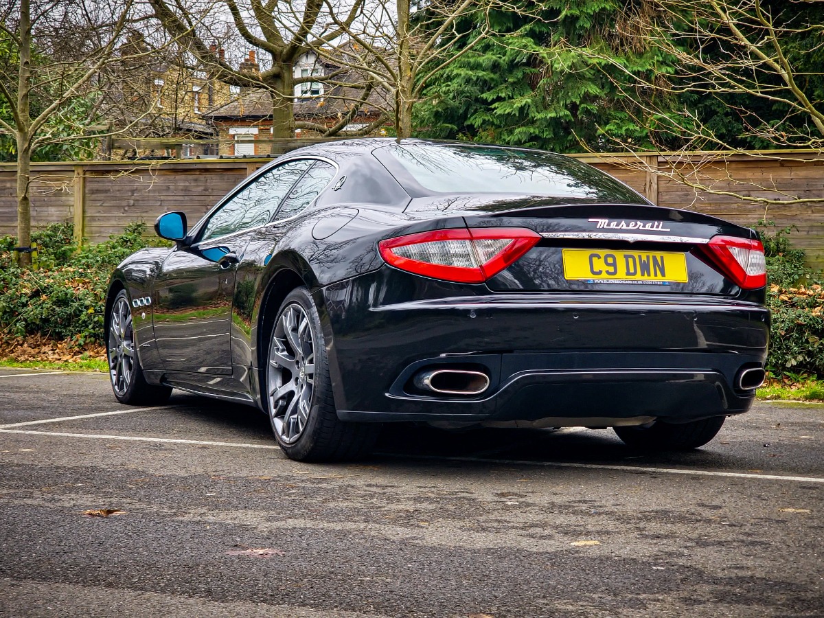2009 Maserati Granturismo Image 2
