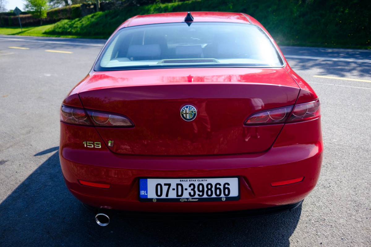 2007 Alfa Romeo 159 Image 4
