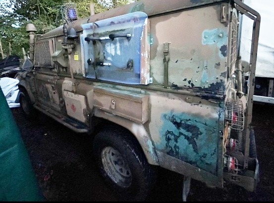 1986 Land Rover Defender 110 Image 3