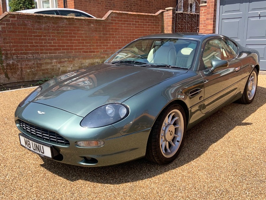 1995 Aston Martin DB7 Image 1