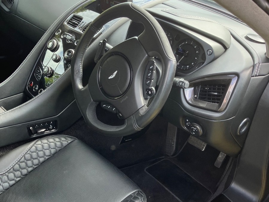 2015 Aston Martin V12 Vanquish Image 6