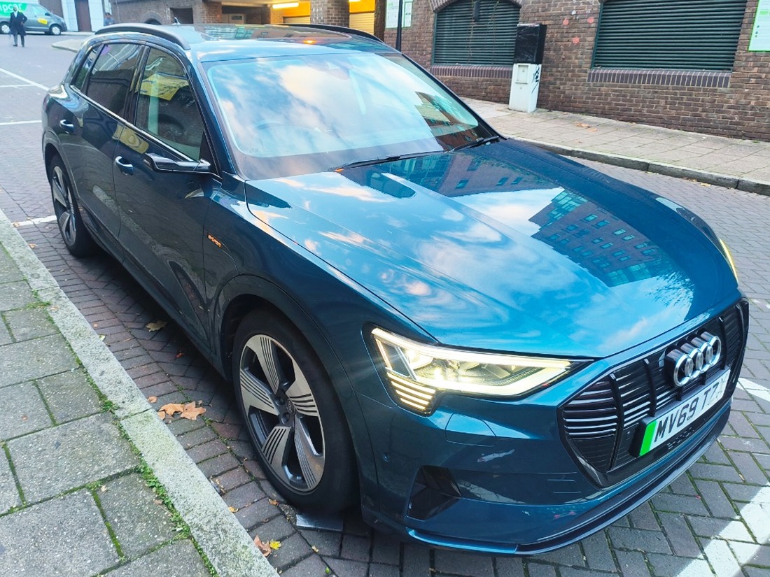 2019 Audi E-Tron Image 1