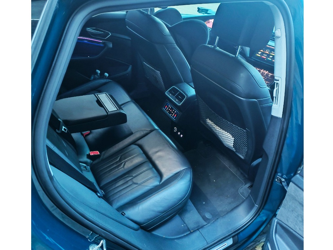 2019 Audi E-Tron Image 6