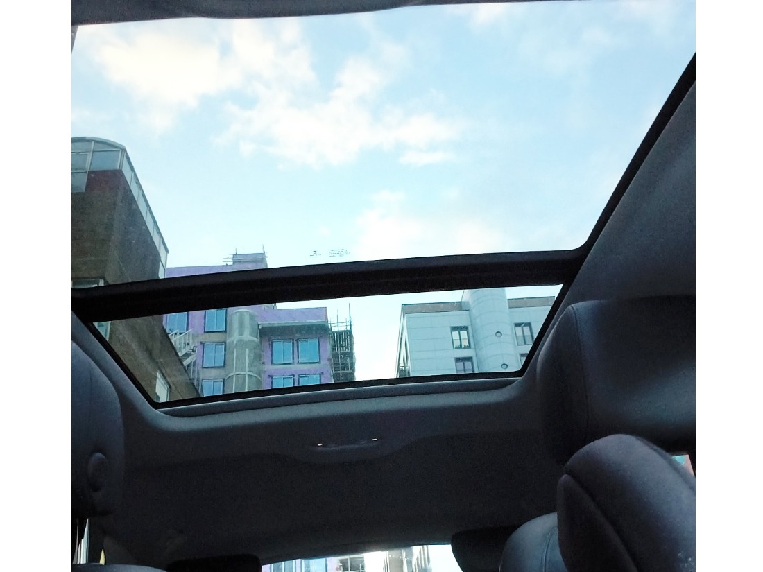 2019 Audi E-Tron Image 5