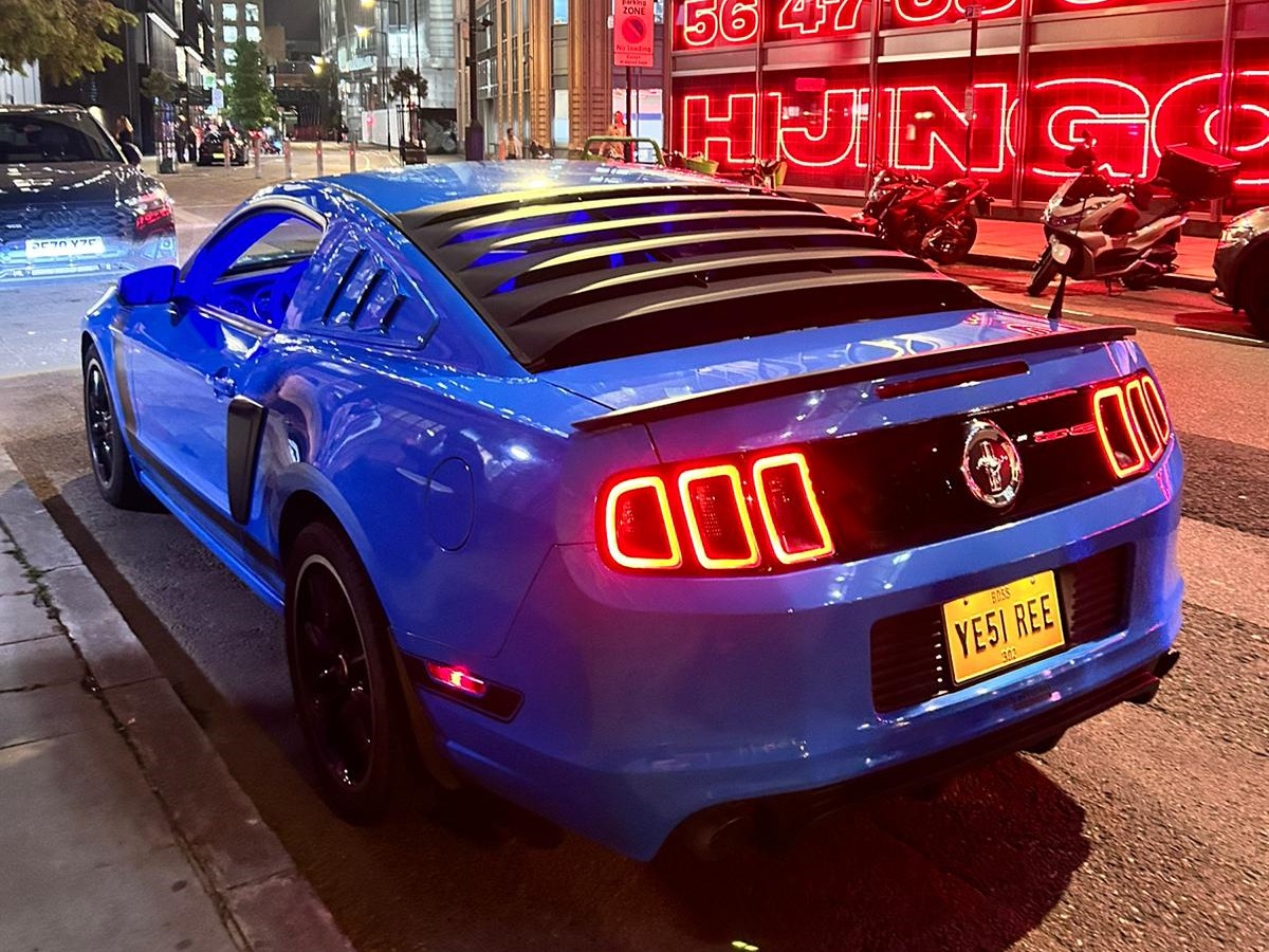 2012 Ford Mustang Image 3