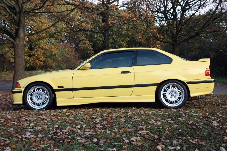 1994 BMW M3 Image 2