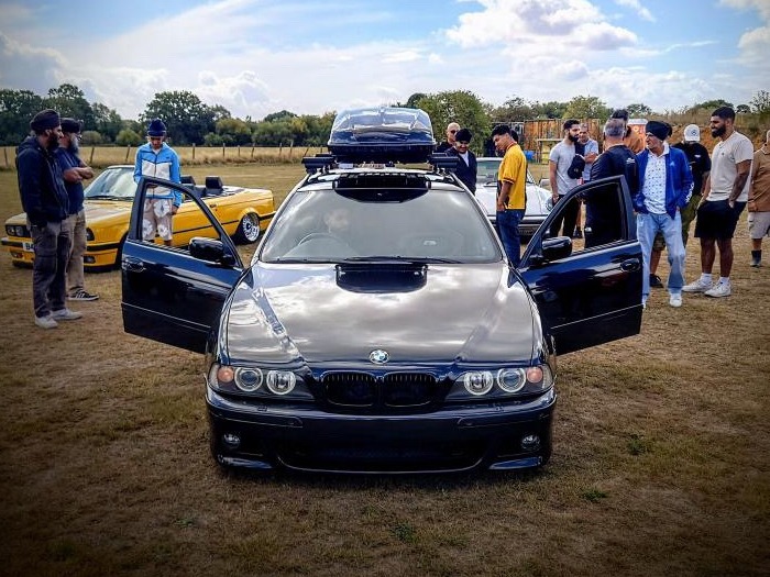 2002 BMW 530 Image 2