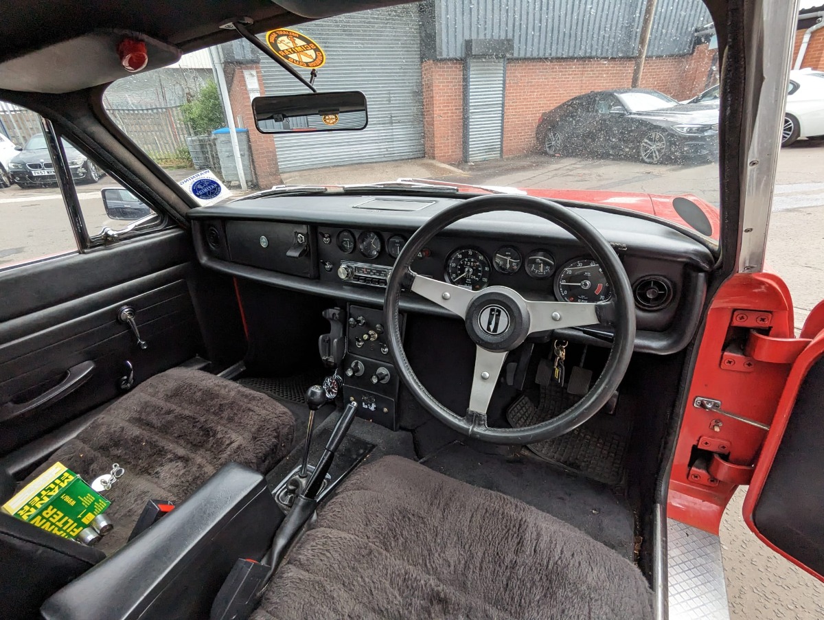 1971 Reliant Scimitar Image 4