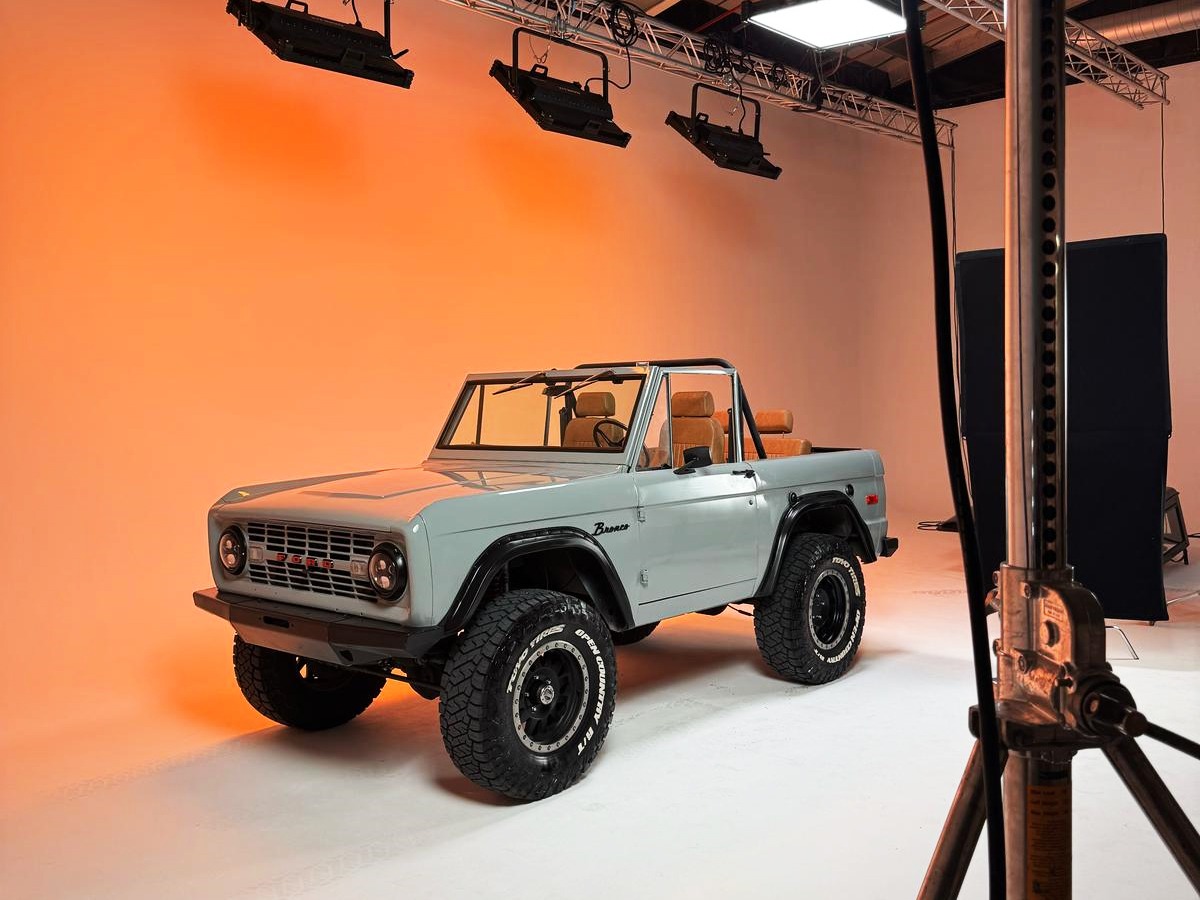 1975 Ford Bronco Image 3