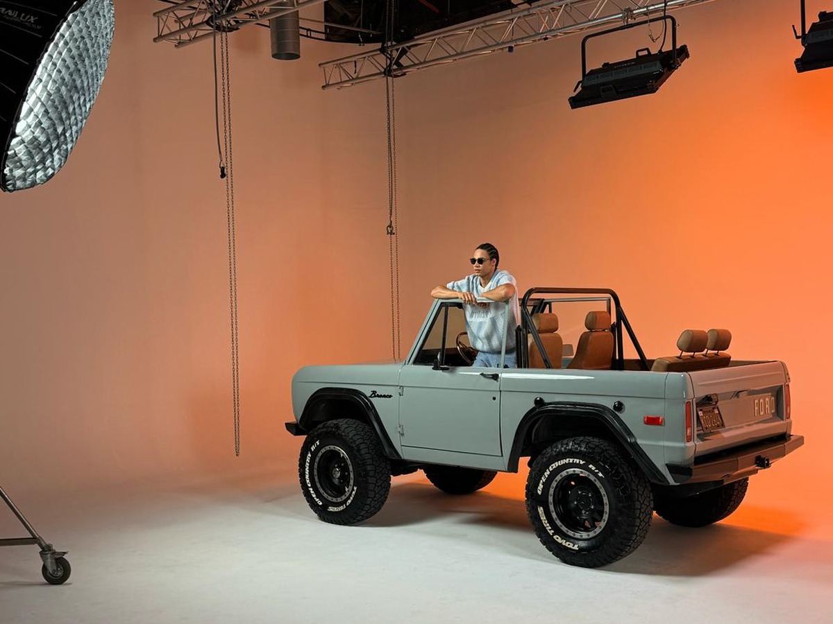 1975 Ford Bronco Image 4