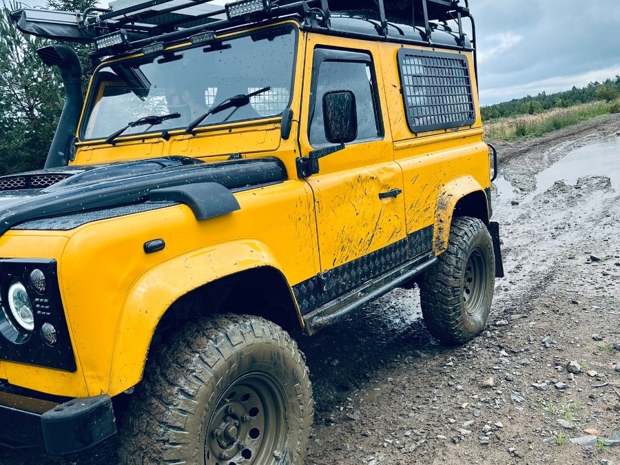 2001 Land Rover Defender 90 Image 3