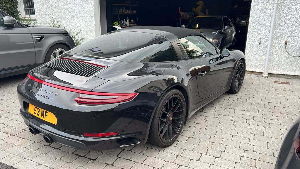 2017 Porsche 911 Image 4