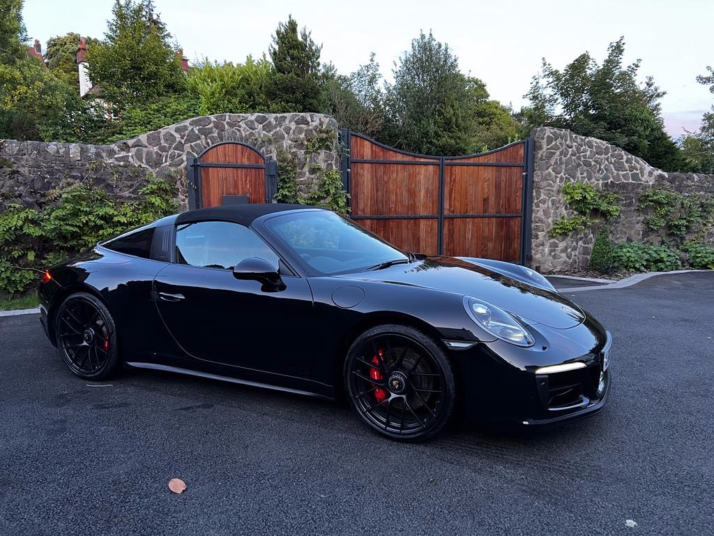 2017 Porsche 911 Image 5