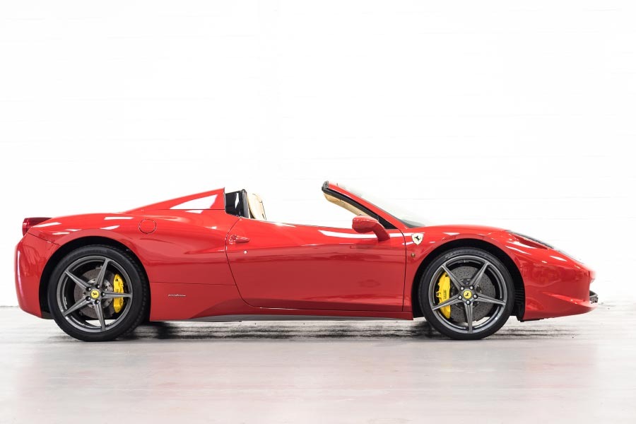 2013 Ferrari 458 Image 3