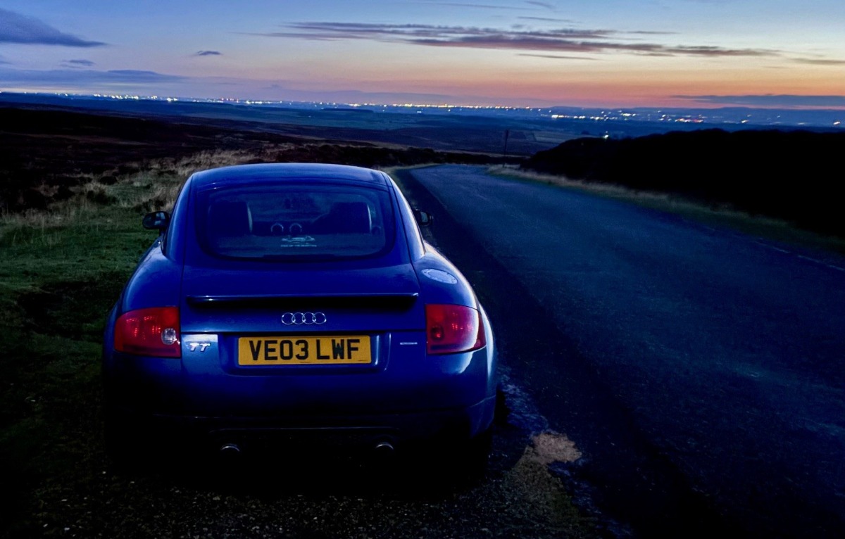 2003 Audi TT Image 3