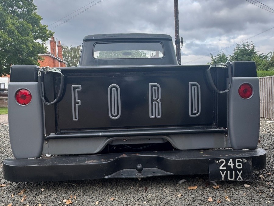 1960 Ford F100 Image 3