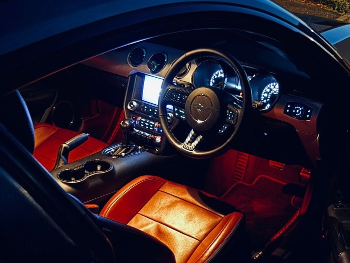 2017 Ford Mustang Image 3