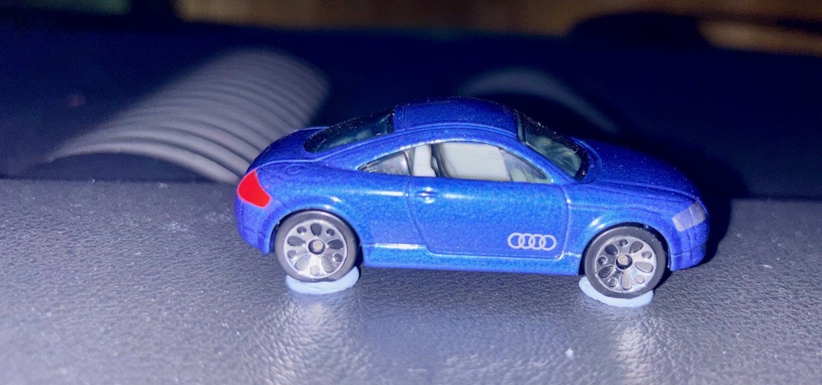 2003 Audi TT Image 7