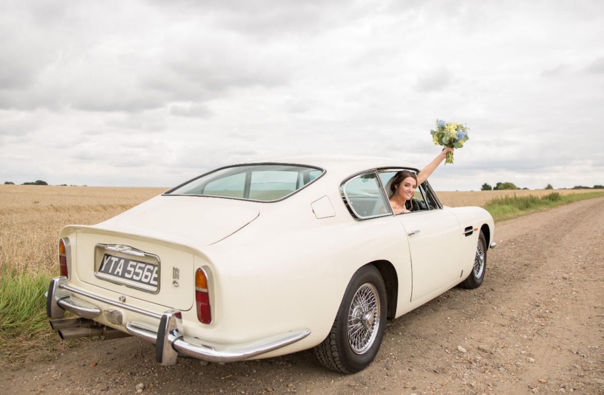 1966 Aston Martin DB6 Image 19